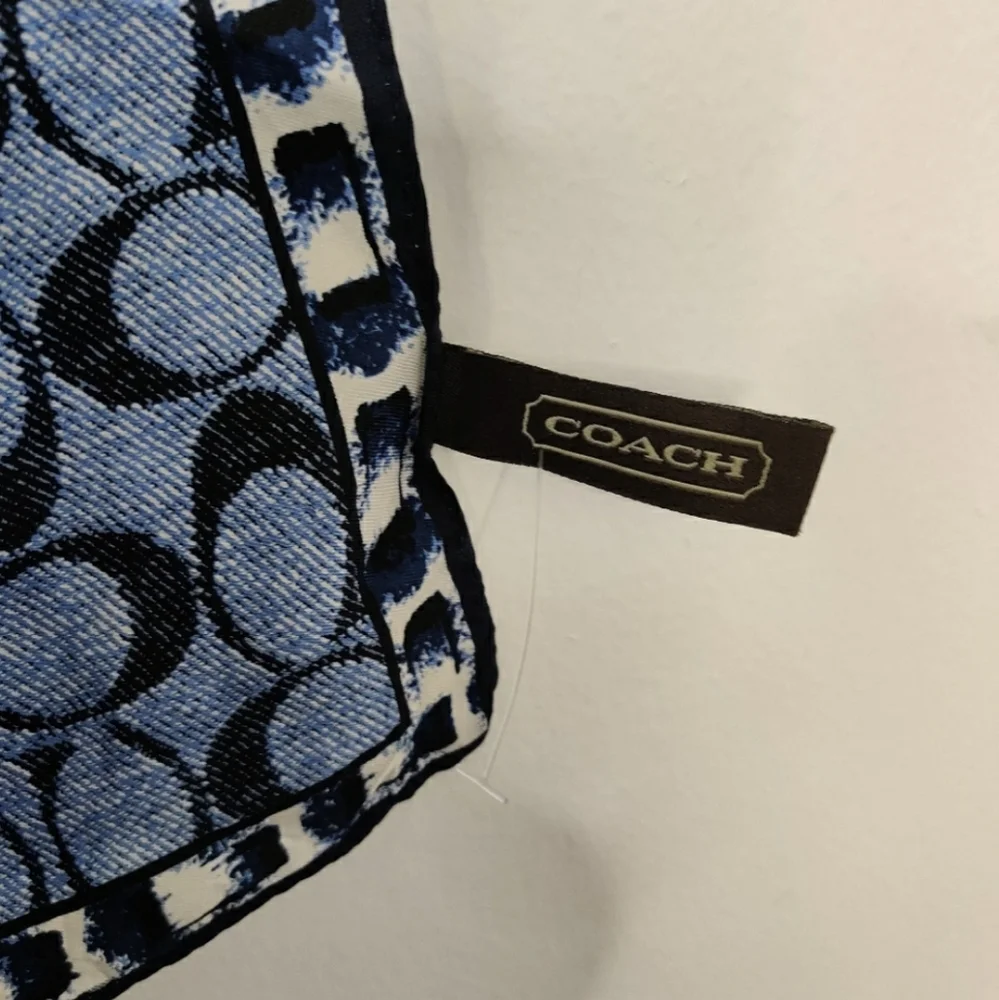 Coach Blue Horse and Carriage Logo 100% Silk 26